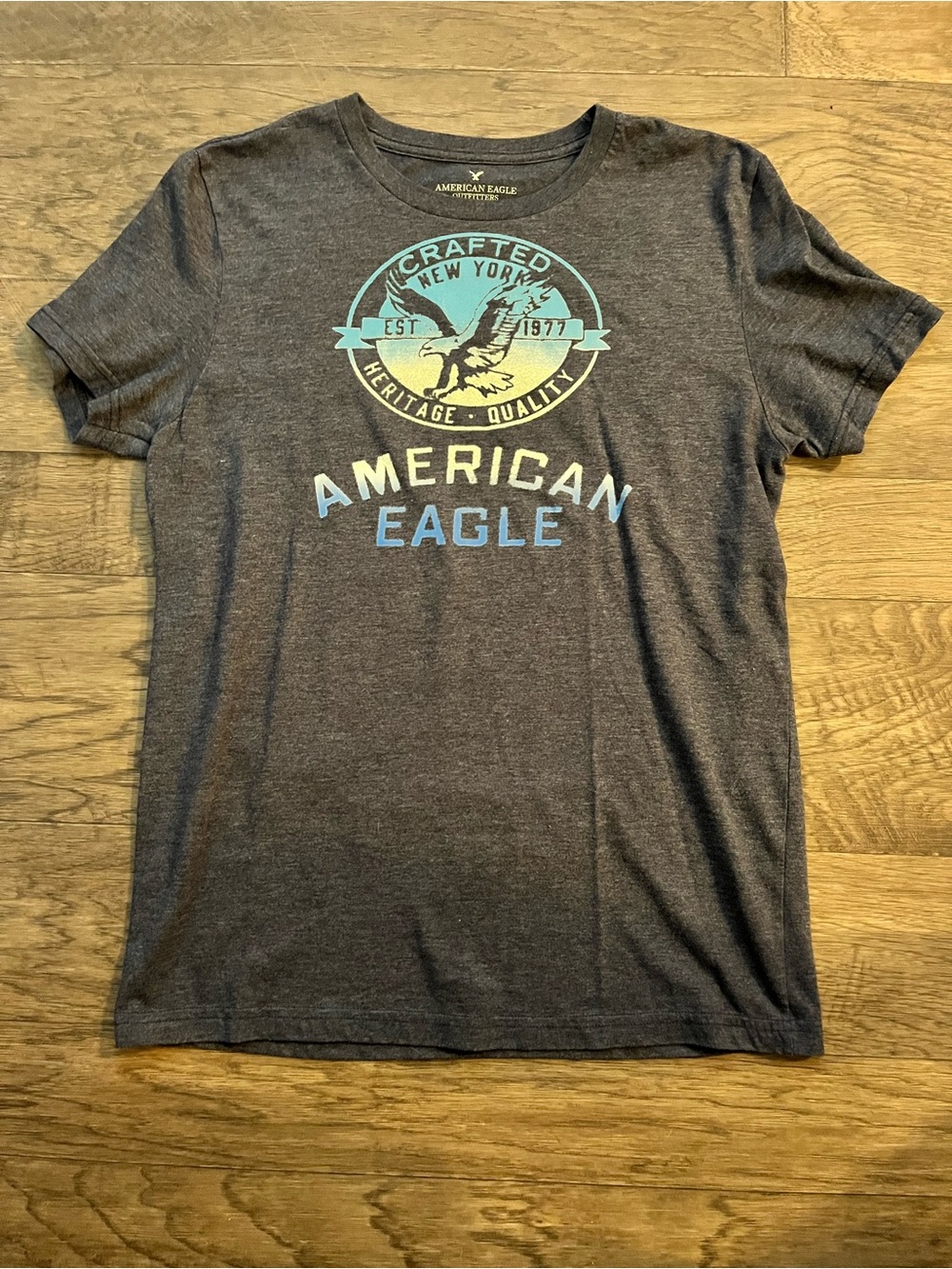 American Eagle Tee Shirt
